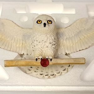 Harry Potter Hedwig Owl Post Wall Decor